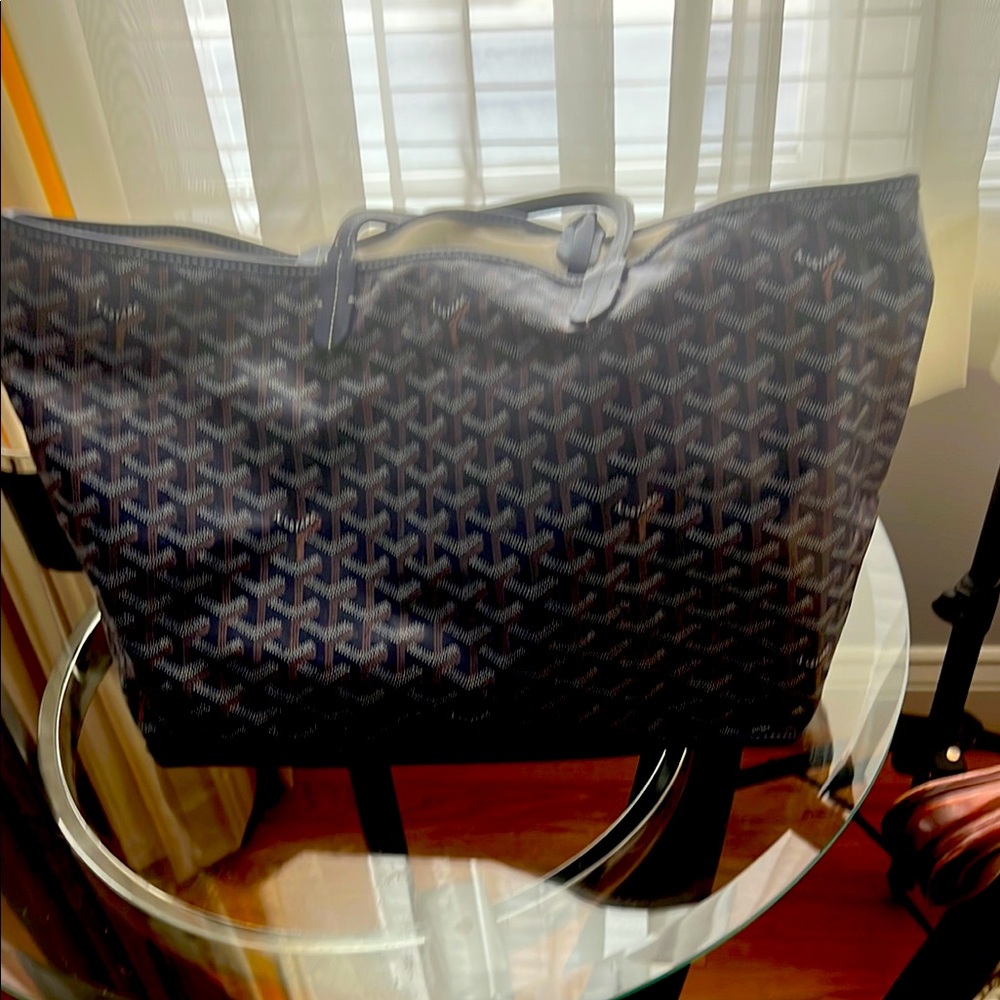 Stylish Black Tote Bag